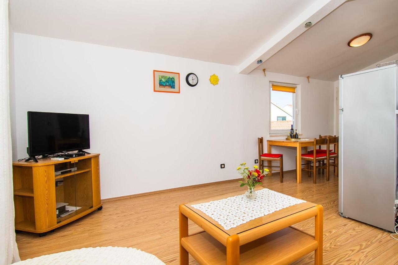 Apartments Happy Place ヴォディツェ エクステリア 写真