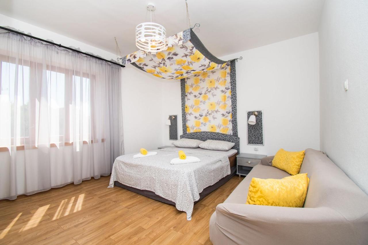 Apartments Happy Place ヴォディツェ エクステリア 写真
