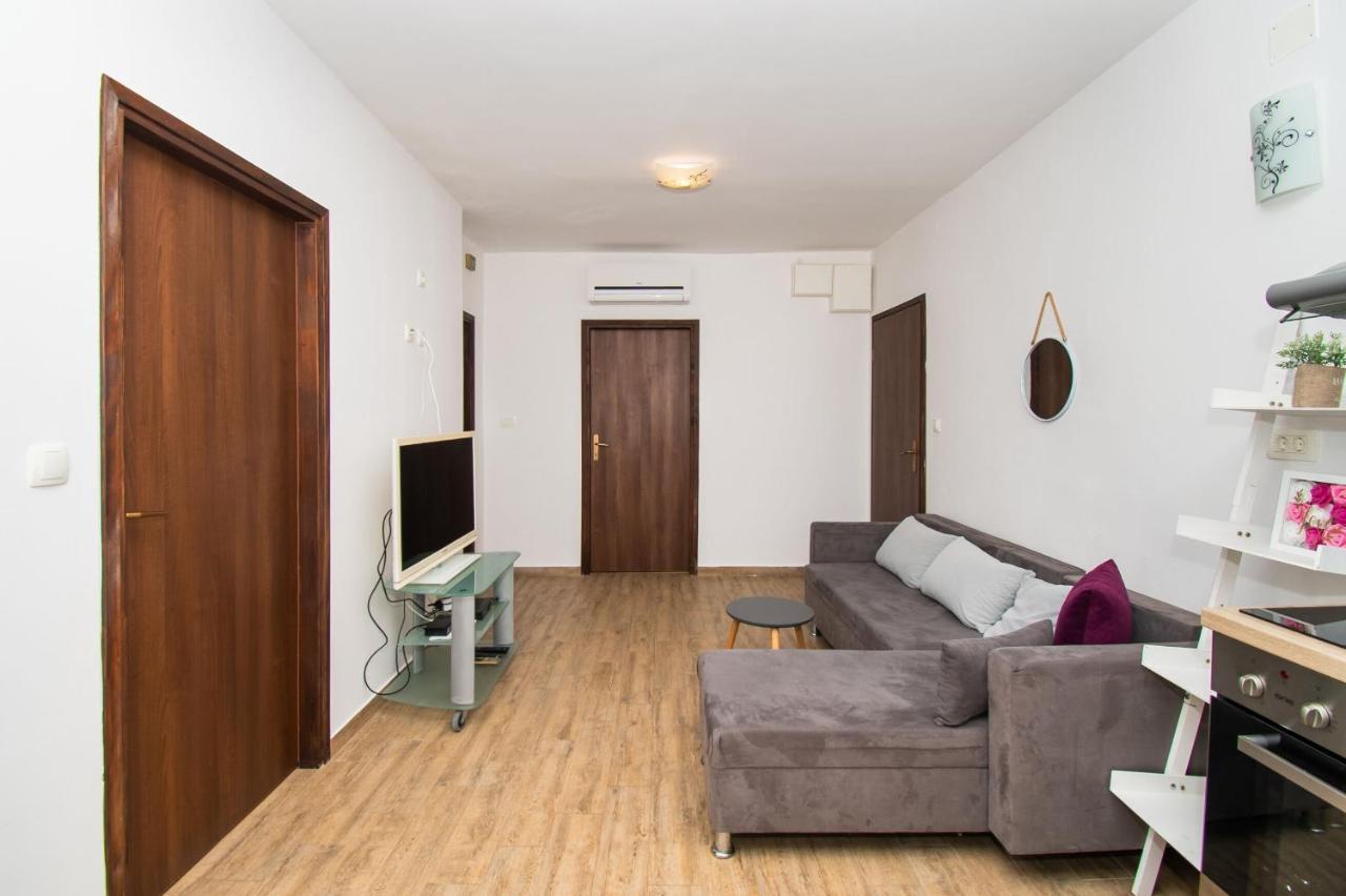 Apartments Happy Place ヴォディツェ エクステリア 写真