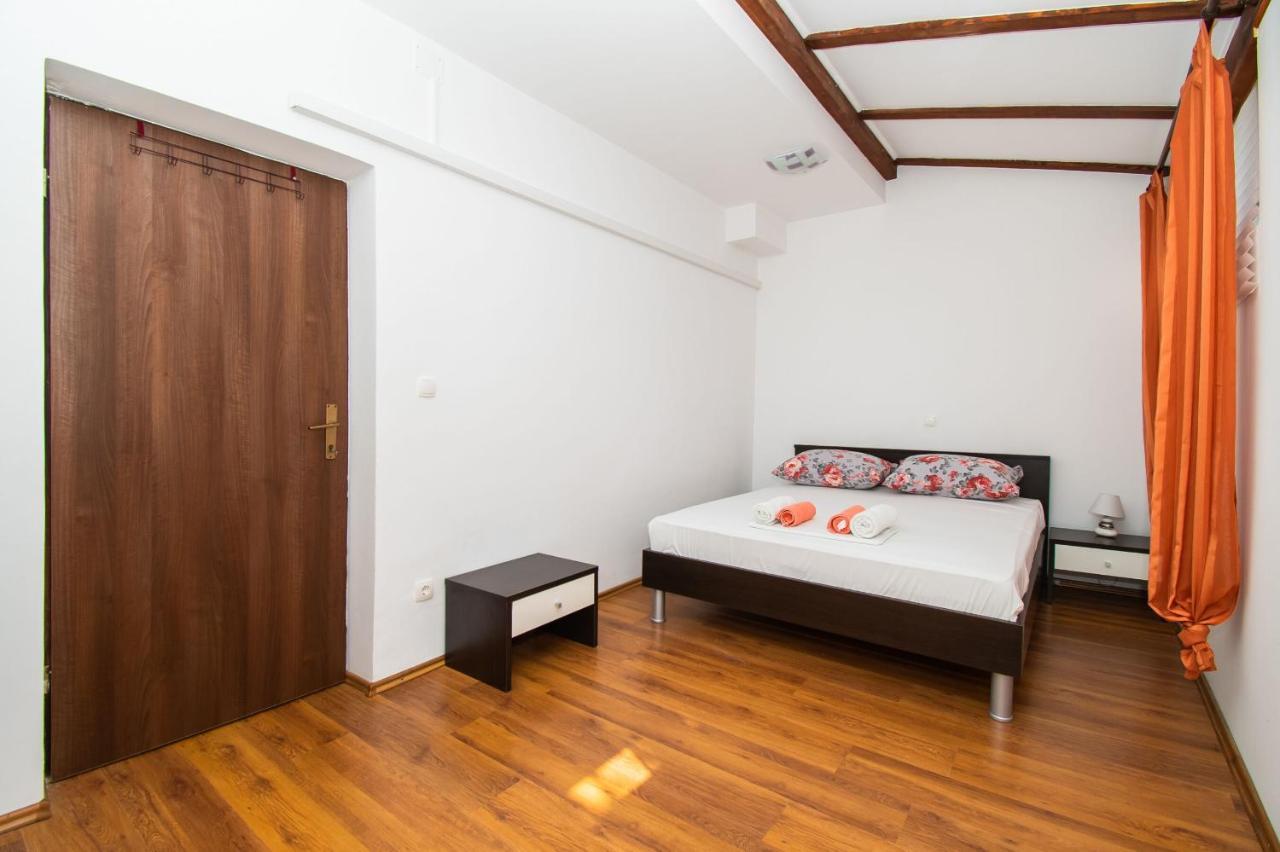 Apartments Happy Place ヴォディツェ エクステリア 写真